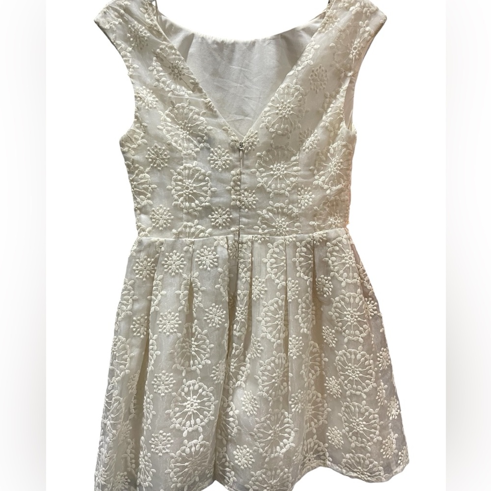 Topshop Textured Floral Embroidered Ivory Mini/Midi Dress Size 6 - Picture 4 of 14
